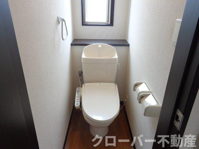 ヴァンルージュⅡのトイレ|シャワー付トイレ