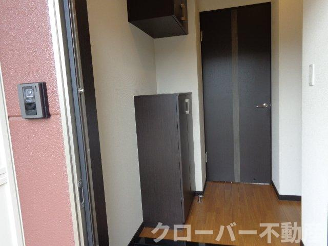 ヴァンルージュⅡの玄関|玄関