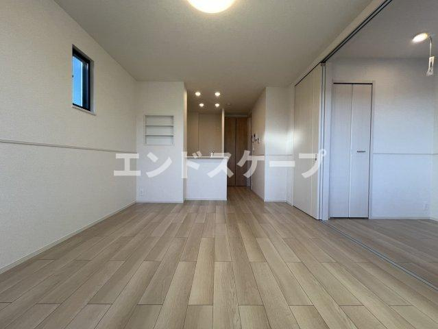 アーバンシティ　Ⅰの居間・リビング|高崎、前橋のお部屋探しはエンドスケープまで！お客様の理想お聞かせ下さい♪