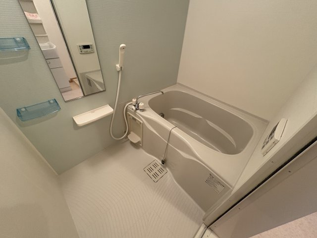 サニーヒル藤原台の浴室