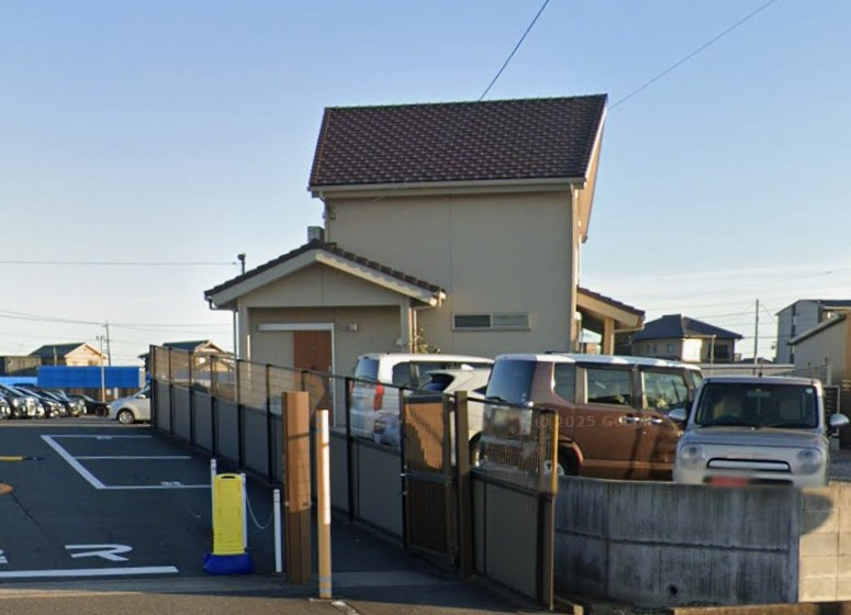 高岡本町秋葉戸建の外観