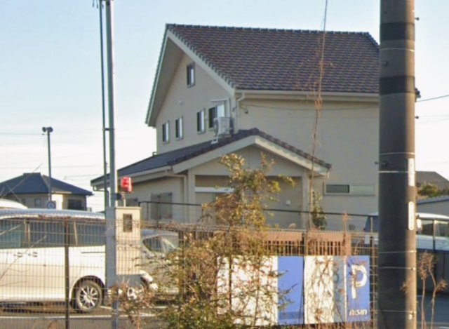 高岡本町秋葉戸建の外観