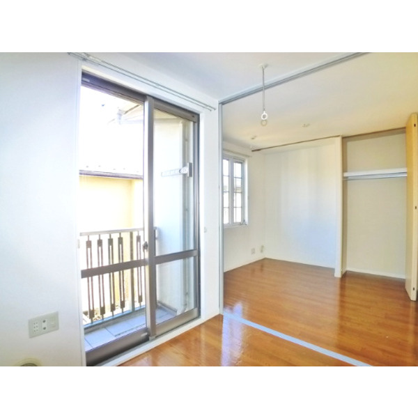 ガーデンコート富士見台の寝室