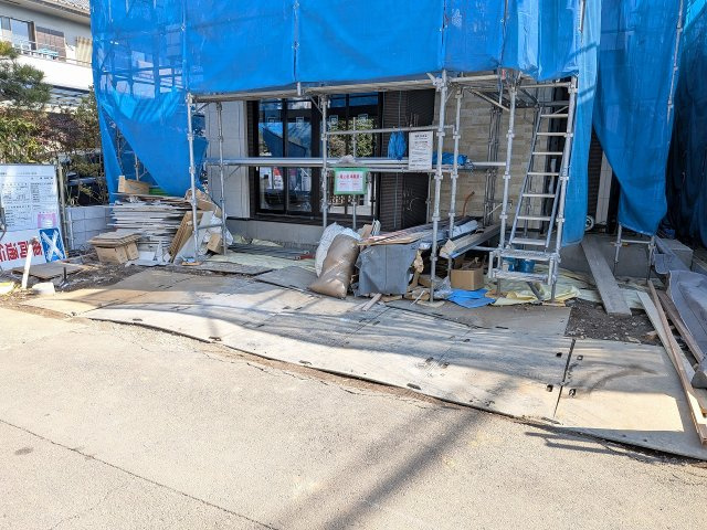 八王子市　中野町　新築一戸建て　２期の駐車場|～並列2台駐車可能カースペース～