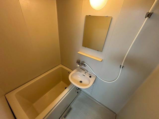 メゾンあまかわの浴室