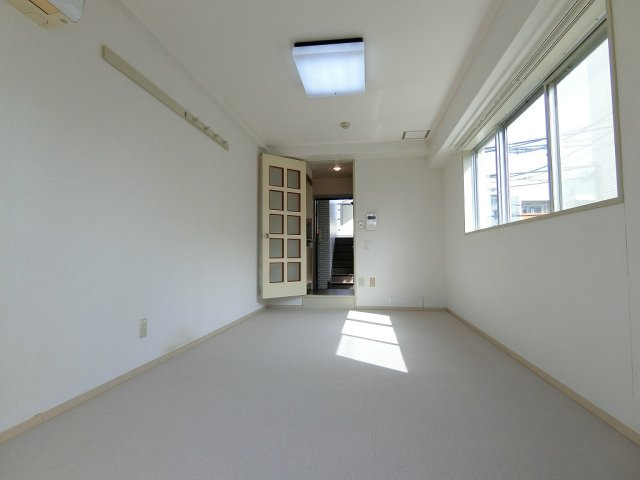 練馬区関町南４丁目の賃貸マンションのロビー