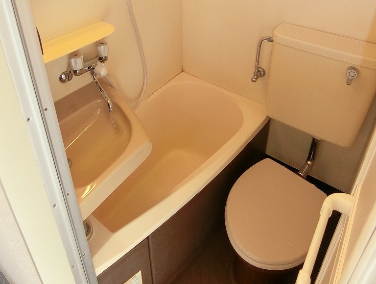 練馬区関町南４丁目の賃貸マンションのトイレ