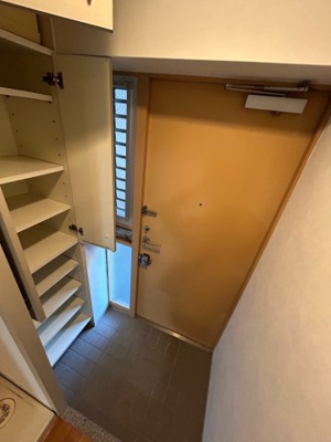 【玄関】 | ベルヴィ能見台Ｂ棟