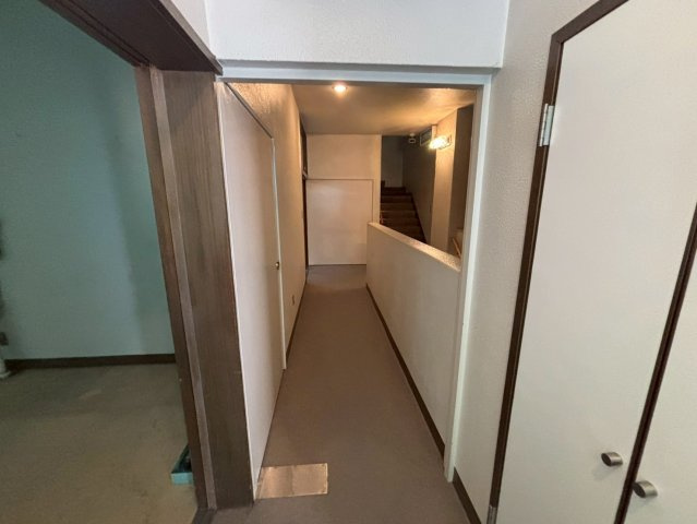 安城市御幸本町貸店舗・事務所の内装