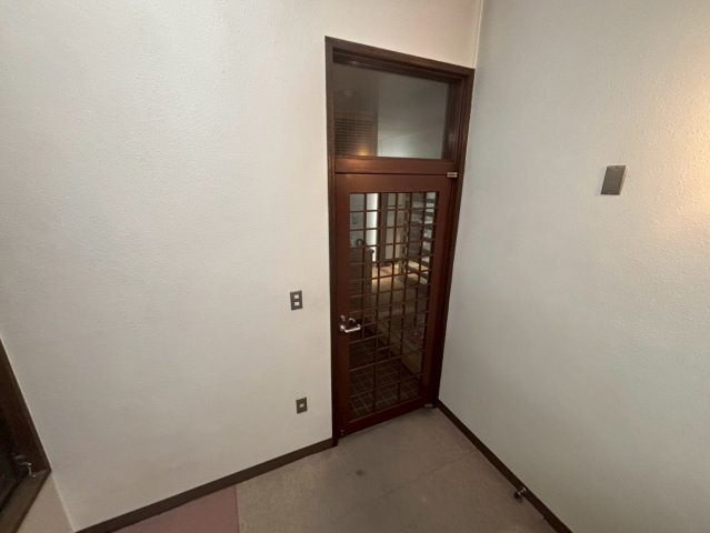 安城市御幸本町貸店舗・事務所の内装