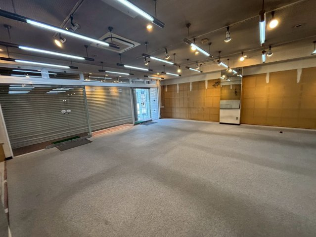 安城市御幸本町貸店舗・事務所の内装