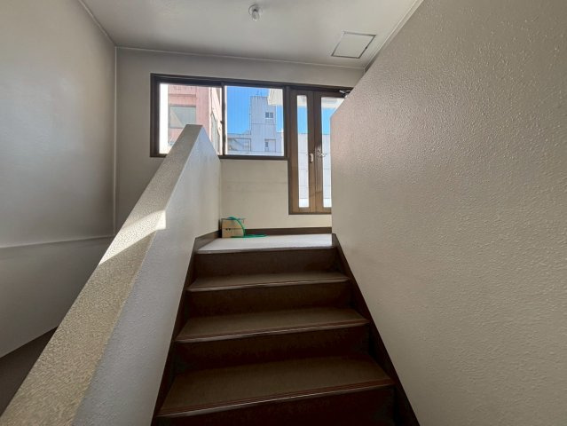 安城市御幸本町貸店舗・事務所の内装