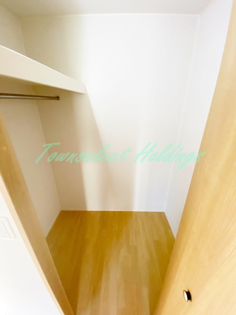 藤沢市善行７丁目のアパートの収納