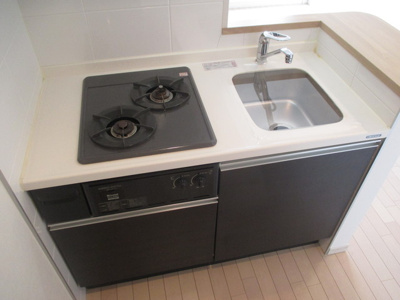 【キッチン】 | アドバンス新大阪５ | 人気のカウンターキッチンで窮屈なく料理が出来ますね