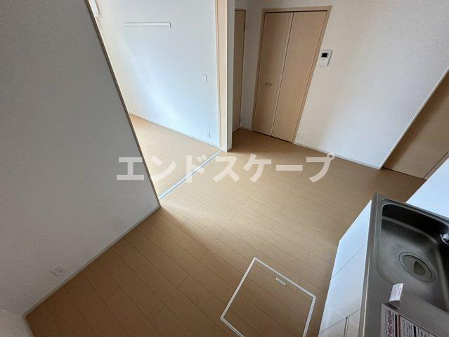 ノイ　レジデンスⅢの居間・リビング|高崎、前橋のお部屋探しはエンドスケープまで！お客様の理想お聞かせ下さい♪