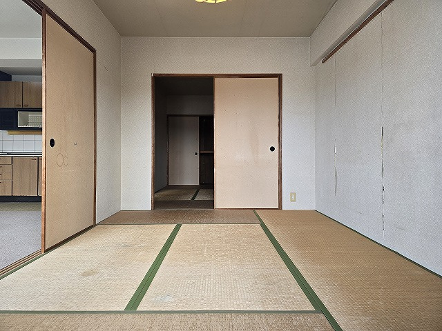 アーネスト鴨部の和室