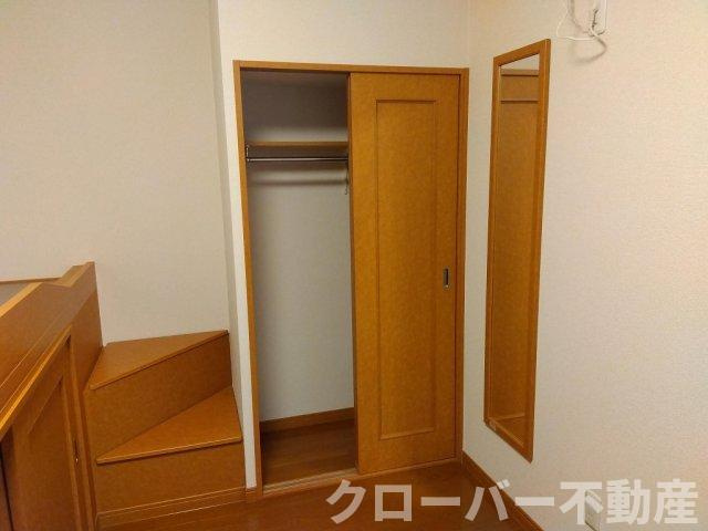 レオパレス観音寺の収納