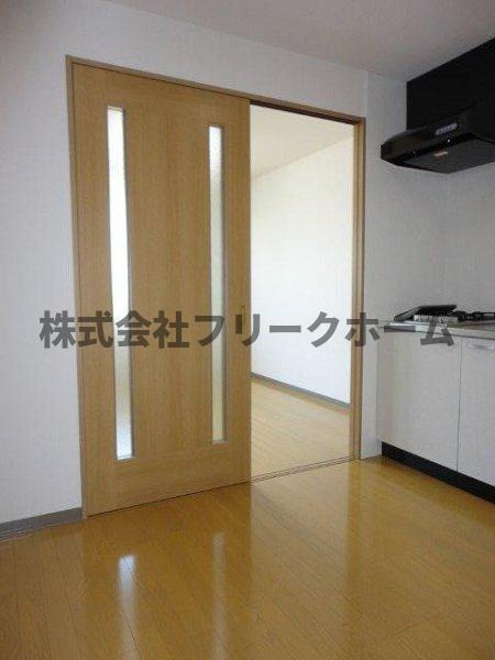 小金井市本町５丁目の賃貸マンションの居間・リビング