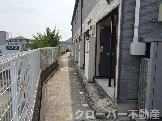 レオパレスＦ　ＯＨＡＮＡのエントランス