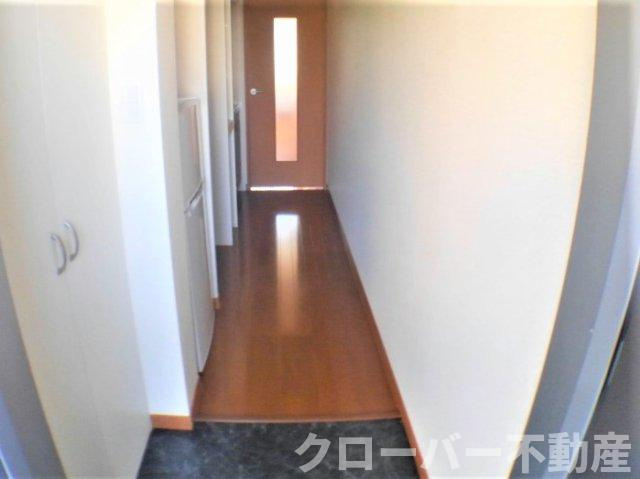 レオパレスＦ　ＯＨＡＮＡの収納