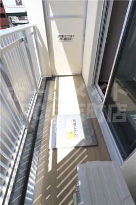 【バルコニー】 | カノアシア | 外からの目が気にならないバルコニーで洗濯物が干せます