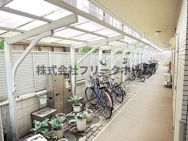 ランドマーク三鷹のロビー