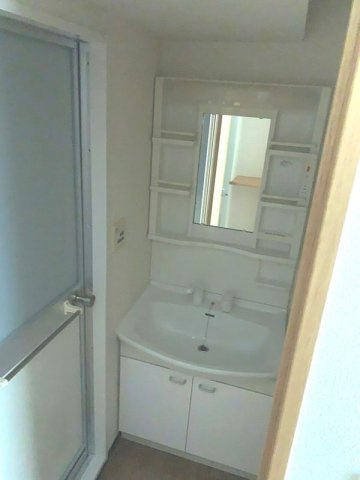 ＫＤＸレジデンス幡ヶ谷の独立洗面台