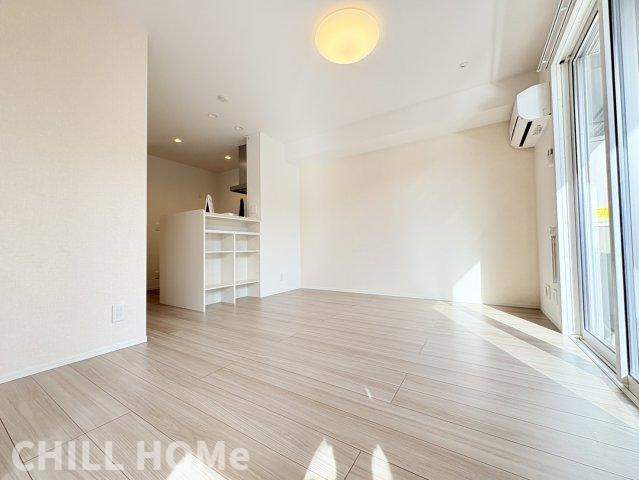 アルカディアの居間・リビング|他社様掲載物件もまとめてご紹介、ご案内可能です(^^)/