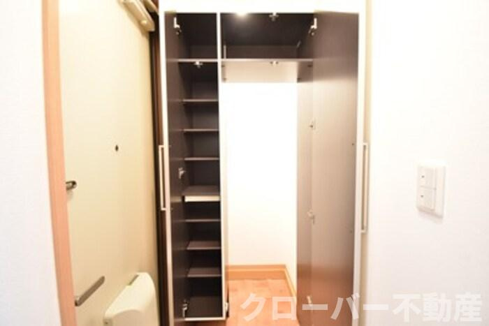 ヴェルデ津森の玄関