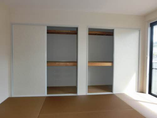 カーサ焼山中央A棟の収納