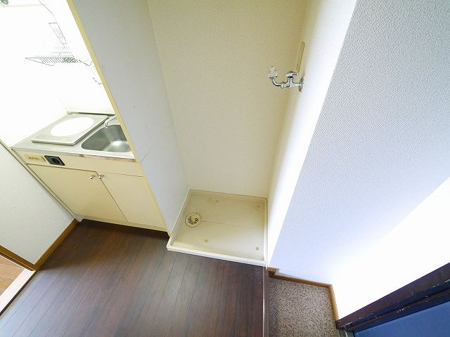 ディアーレコトブキB棟の設備|嬉しい室内洗濯機置き場がございます。