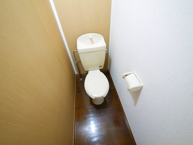 ディアーレコトブキB棟のトイレ|清潔感のあるトイレです