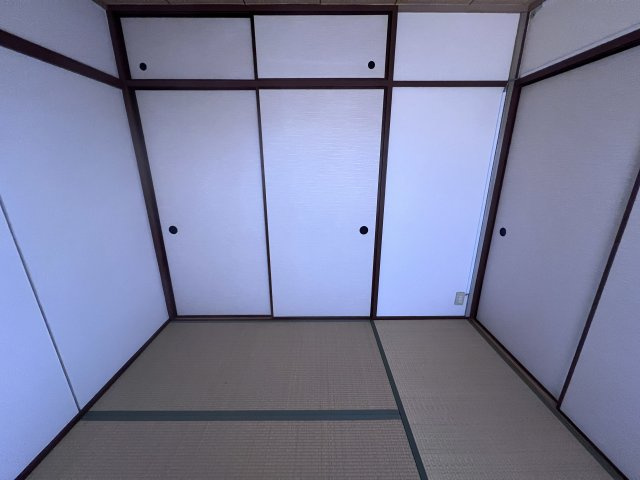 伊川谷（３） 4号棟の子供部屋