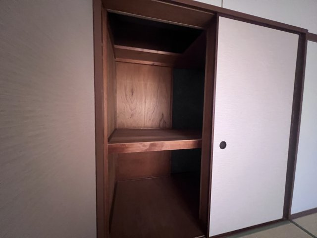 伊川谷（３） 4号棟の収納
