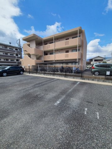シャレオ上大市の外観