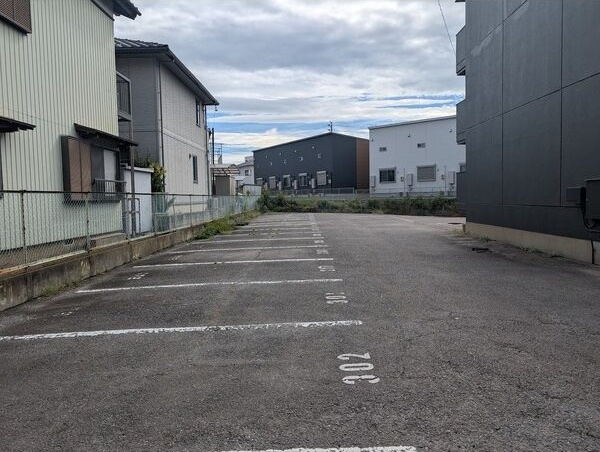 みなとテラス　　刈谷市近郊の賃貸はクラスホーム刈谷店の駐車場