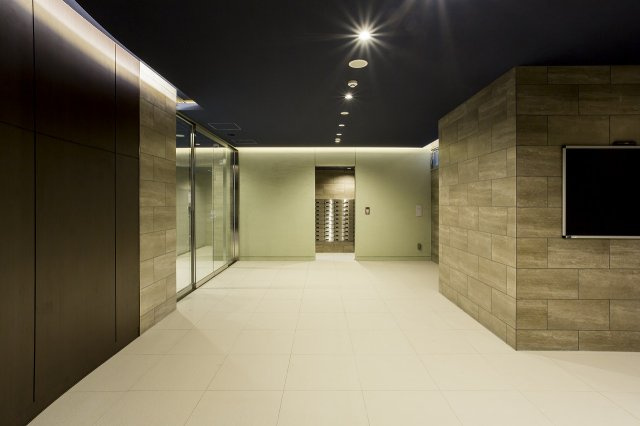 サヴォイコートオブアームズ　6階のロビー