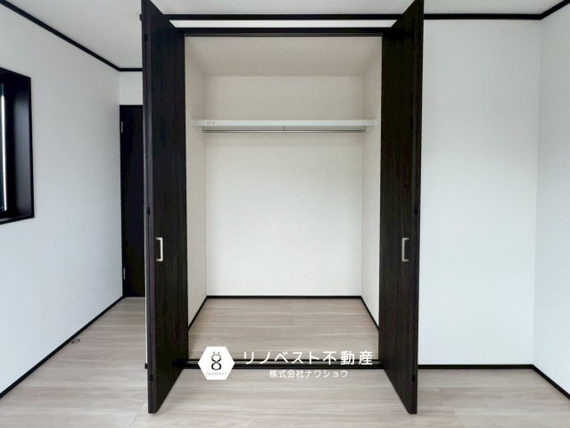 東大阪市花園東町2丁目の収納|【リノベスト不動産】テナント物件は東大阪市含む大阪府下でご紹介可能です◎
