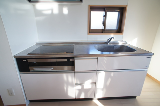 アヴニール北綾瀬のキッチン