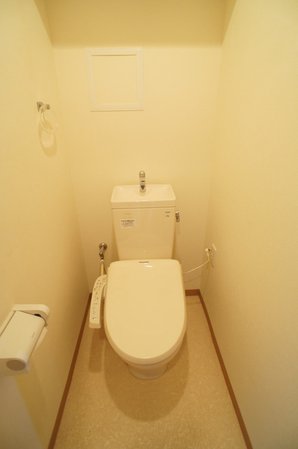 アヴニール北綾瀬のトイレ