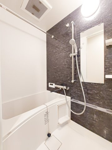 ザ・クォータニティ バイ サヴォイ　4階の浴室|別号室のものになります。現状優先。