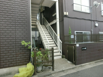 【エントランス】 | シャトル塚