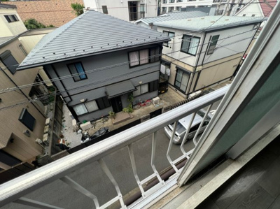 【バルコニー】 | シャトル塚