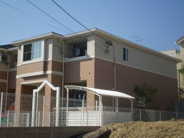 サニーヒルズ高根山の外観|外観写真（昼）