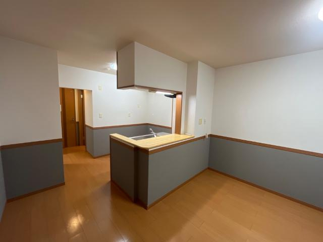 サニーヒルズ高根山の居間・リビング|リビング