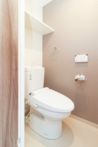 サヴォイラクアティック　8階のトイレ|現状優先になります。