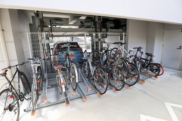 サヴォイラクアティック　8階のその他共用部分