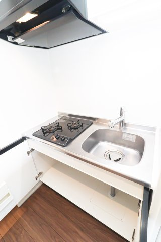 サヴォイラクアティック　8階のキッチン|現状優先になります。