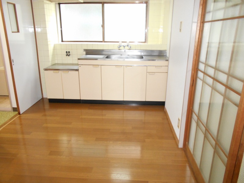 熊本市中央区国府４丁目の賃貸マンションの居間・リビング