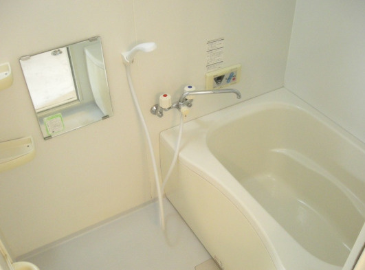 メゾン・佐野の浴室